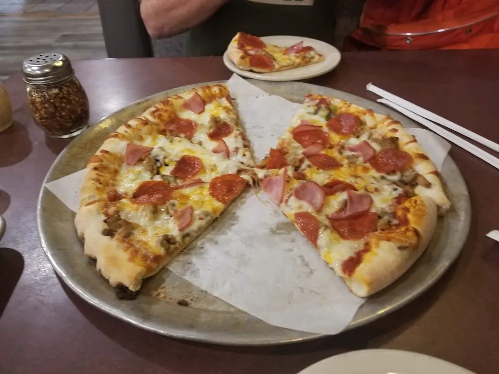 Canadian Bacon Pepperoni & Mushrooms